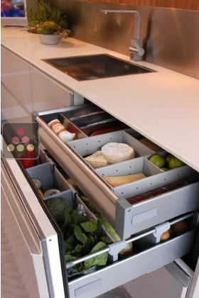 Built-in drawer fridge with customizable facade pannel