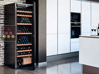  Avintage Single temperature wine cabinet for ageing or service - adjustable hygrometry