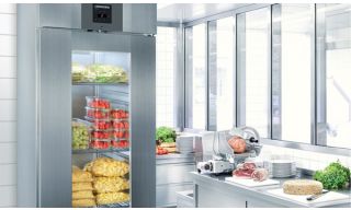 Refrigerated cabinet