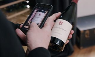 Connected wine coolers with smart shelves