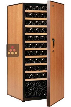 Single temperature wine ageing and storage cabinet 