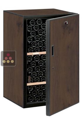 Single temperature wine ageing and storage cabinet 