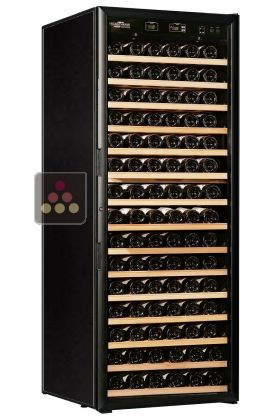 Multi temperature wine service cabinet