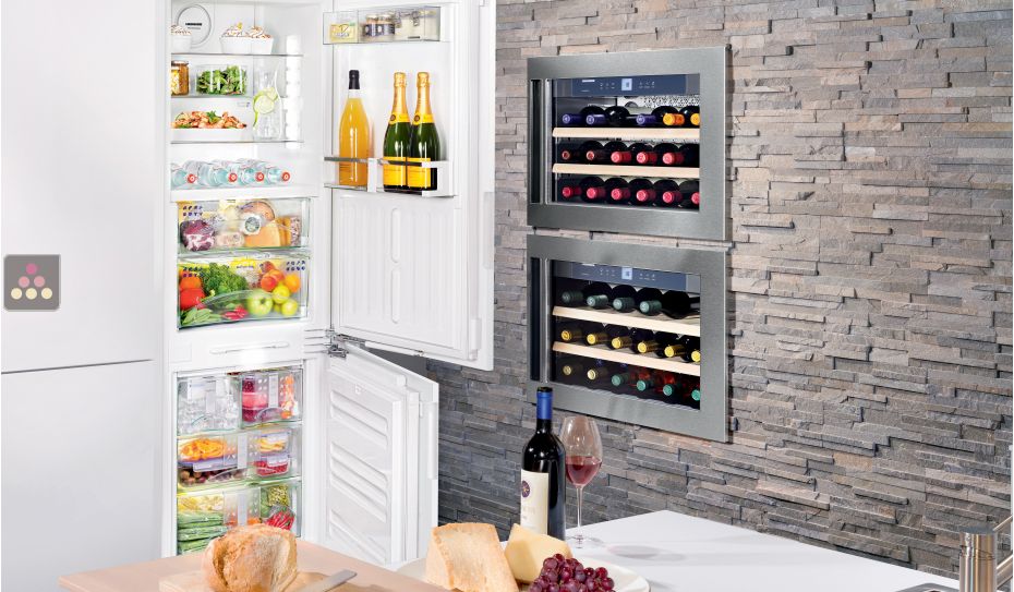 Single-temperature wine cabinet for storage or service - can be fitted