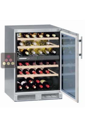 Wine cabinet for the storage and service of wine