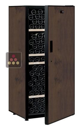 Single temperature wine ageing and storage cabinet 