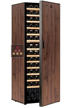 Single temperature wine ageing and storage cabinet 