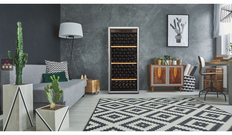 Single temperature wine ageing and storage cabinet - Storage shelves