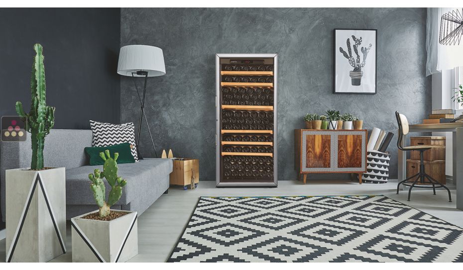 Single temperature wine ageing and storage cabinet - Storage/sliding shelves