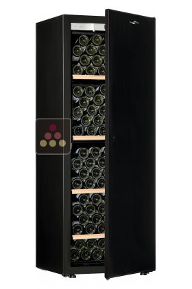 Single temperature wine ageing and storage cabinet - Storage shelves