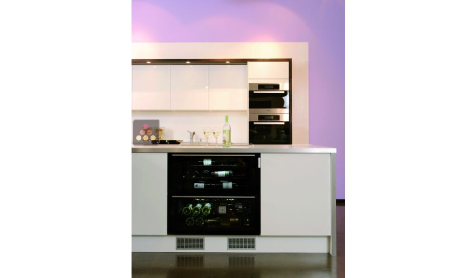 Dual temperature built in wine service cabinet with drawers