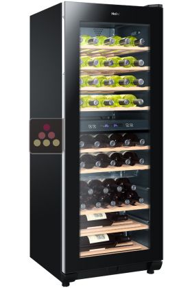 Dual-temperature wine cabinet for storage or service