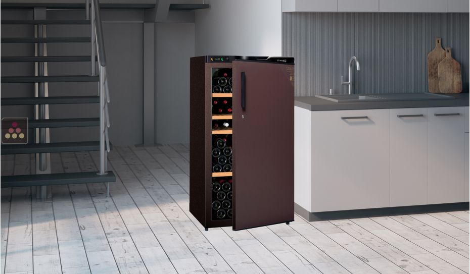 Single temperature wine ageing cabinet