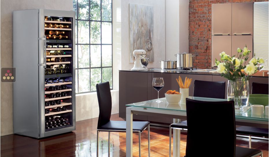 Wine cabinet for the storage and service of wine
