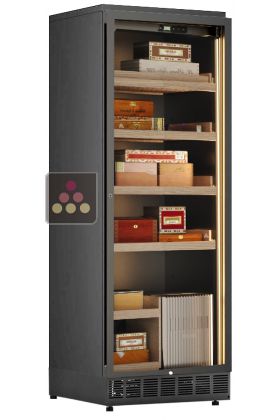 Built-in refrigerated cigar humidor with electronic humidifier 