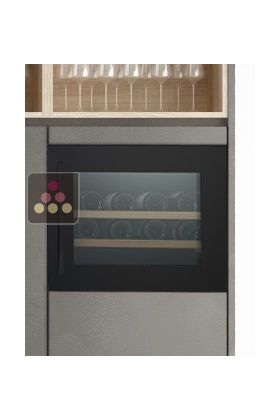 Mono-temperature built-in wine service cabinet self-ventilated