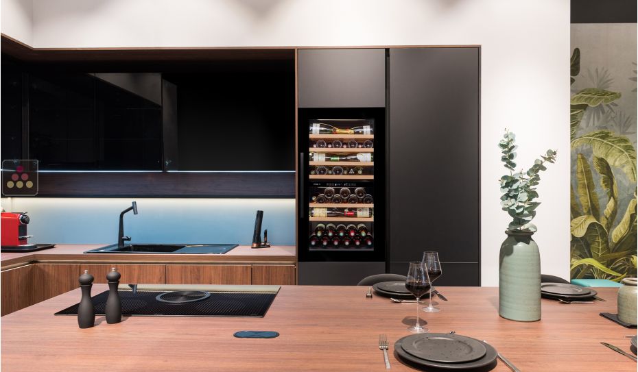 Dual temperature built in wine service cabinet