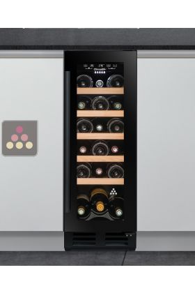 Single temperature built in wine cabinet for service