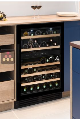 Dual temperature built-in wine cabinet for storage and/or service