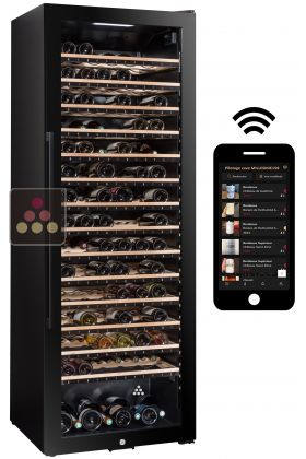 Connected mono or multi-temperature wine cabinet for service and storage with smart shelves