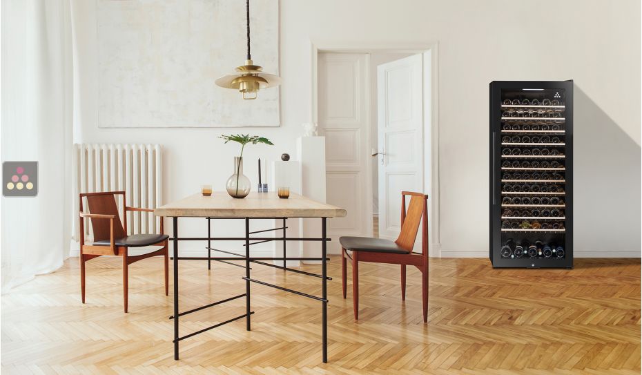 Connected mono or multi-temperature wine cabinet for service and storage with smart shelves