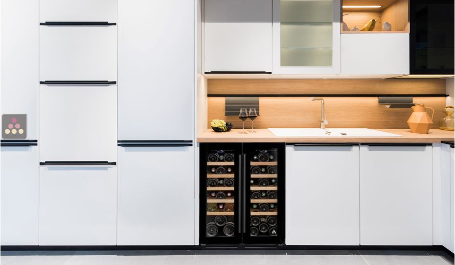 Built-in dual temperature wine cabinet for service