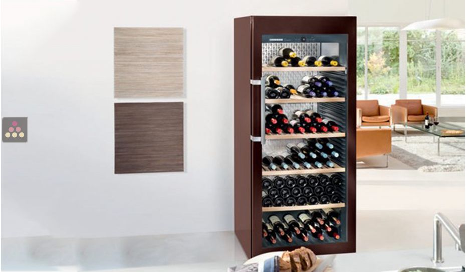 Single temperature wine ageing and service cabinet 
