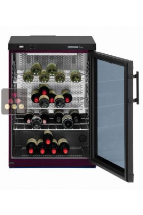 Single-temperature wine cabinet for storage or service