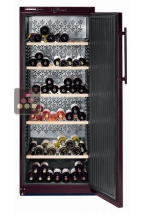 Single temperature wine ageing and storage cabinet 