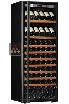 Single temperature wine ageing or service cabinet 