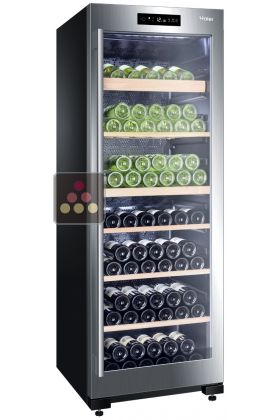 Dual-temperature wine cabinet for storage or service