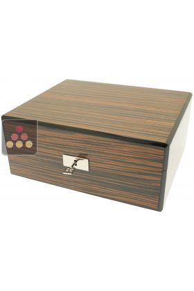 Cigar humidor with ebony finishing