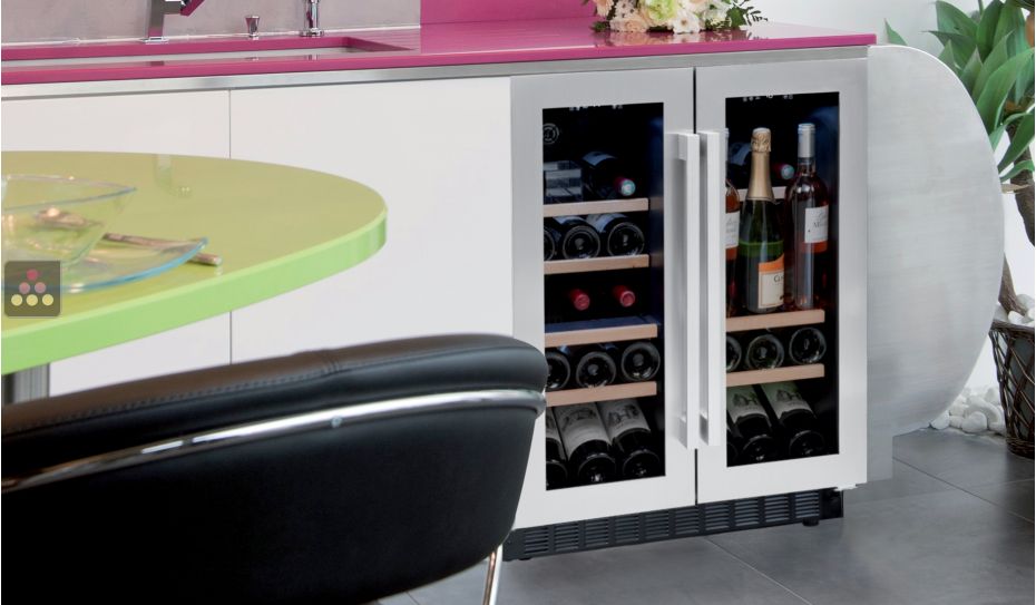 Dual temperature wine service cabinet