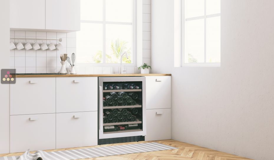 Single temperature built-in wine service or storage cabinet