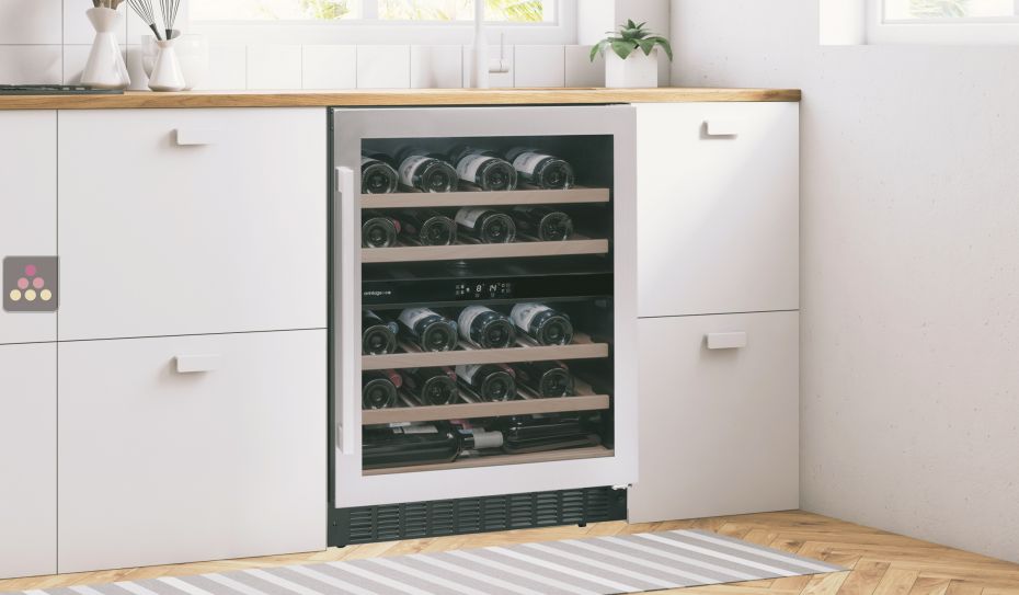 Dual temperature built-in wine cabinet for storage and/or service