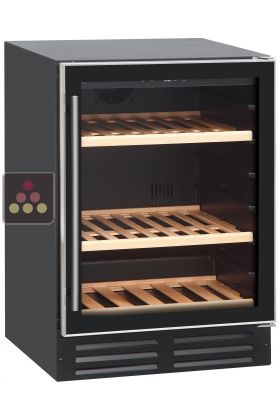 Single temperature built-in wine service cabinet
