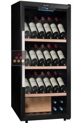 Wine cabinet for multi temperature service or single temperature storage 