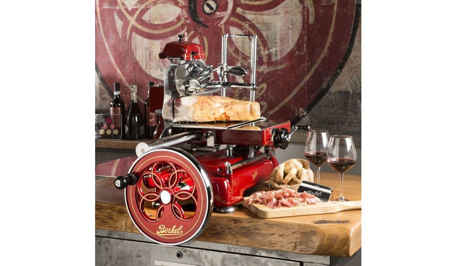 Flywheel meat slicer for home use