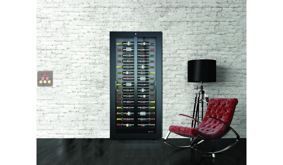 Built-in multi-purpose wine cabinet for storage or service - Horizontal bottles