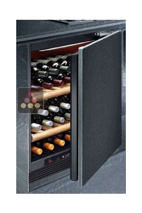 Single temperature built in wine cabinet for ageing or service - Panelable door