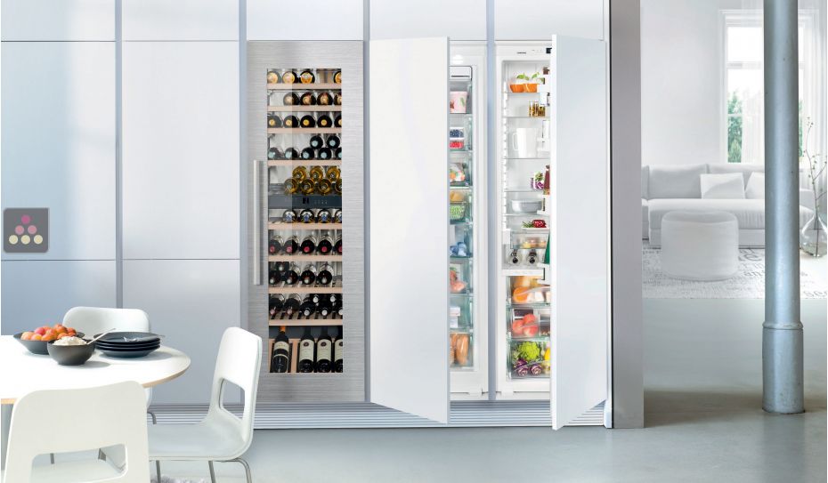 Multi-purpose built in wine cabinet for the storage and service of wine - Damaged Packaging
