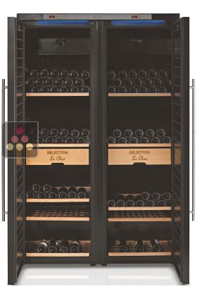 Combination of 2 single temperature wine cabinets with humidity control