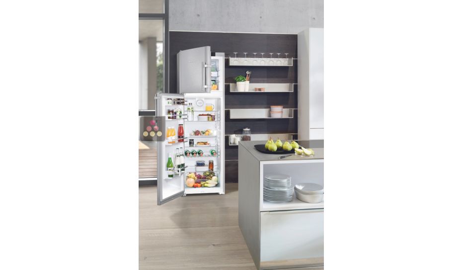 Fridge-freezer with NoFrost - 307L