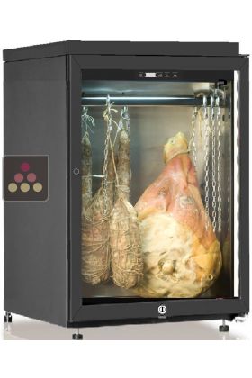 Freestanding refrigerated cabinet for cured meat