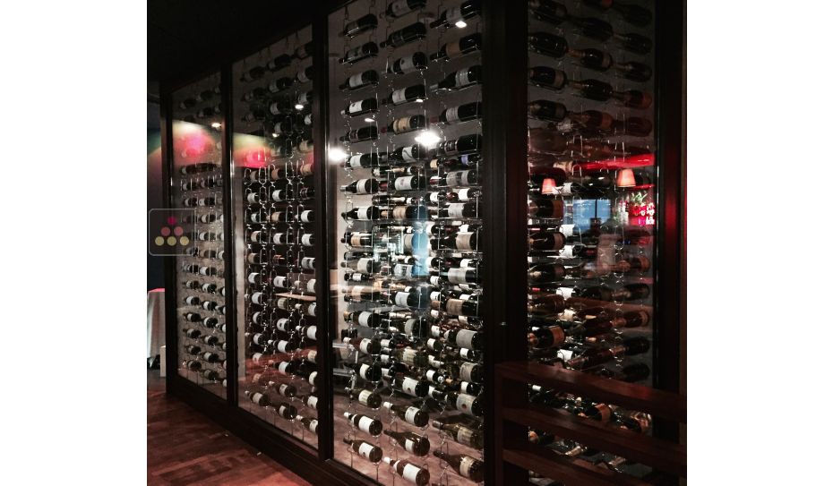 Wall rack for 6 bottles