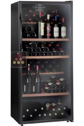 Multi temperature wine service cabinet