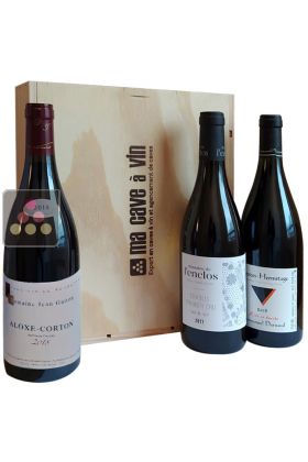 Set of 2 Wooden gift boxes Introduction to Terroirs of 3 bottles : 2x Chablis 1er Cru, 2x Aloxe Corton, 2x Crozes-Hermitage