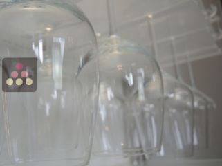 SOBRIO suspended Glass Holder in Clear Plexiglass - 60 glasses